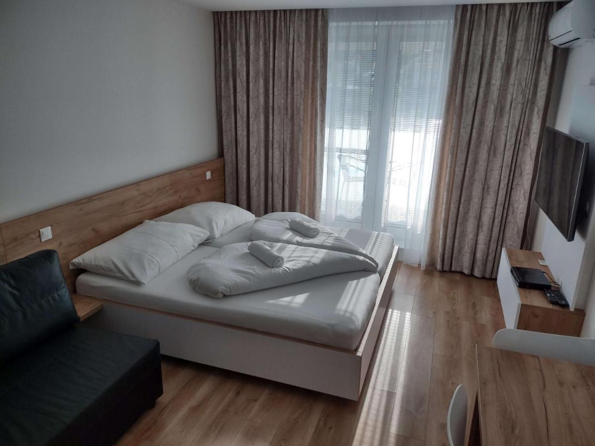 Apartman Kyjev 2 Bellegszencse Kültér fotó