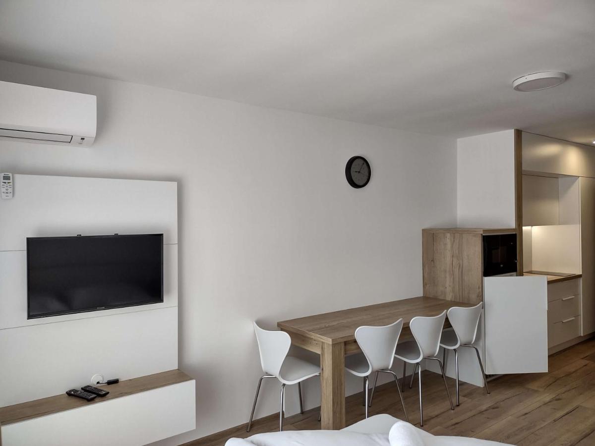 Apartman Kyjev 2 Bellegszencse Kültér fotó